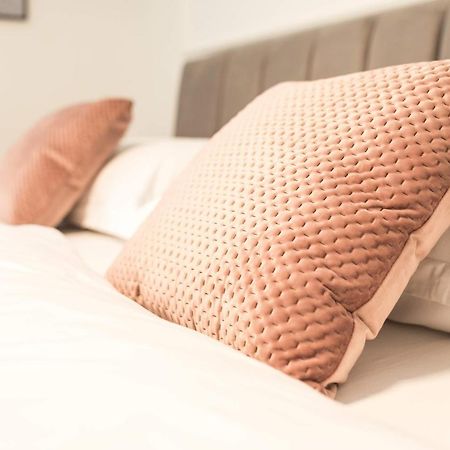 زادار Luxury Rooms With Balcony المظهر الخارجي الصورة
