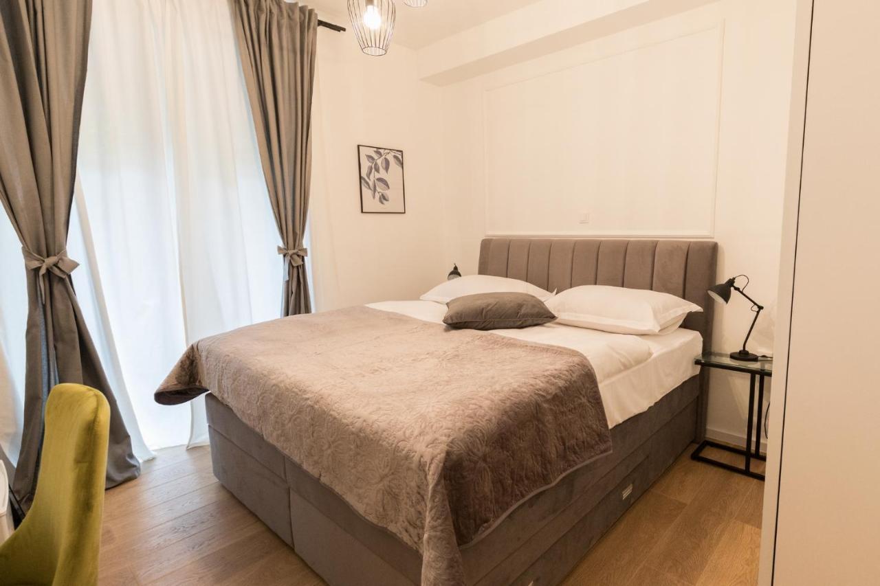 زادار Luxury Rooms With Balcony المظهر الخارجي الصورة