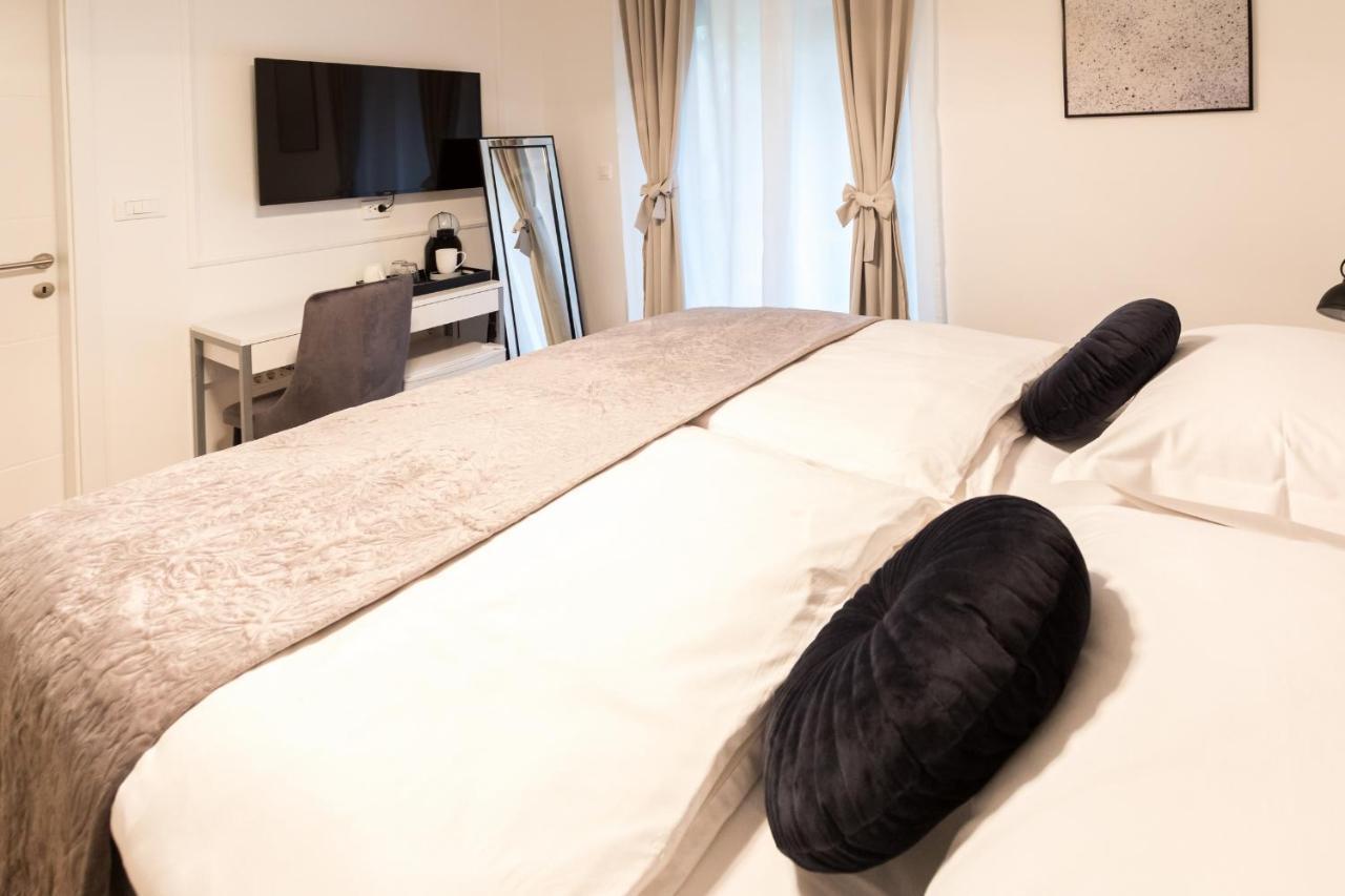 زادار Luxury Rooms With Balcony المظهر الخارجي الصورة