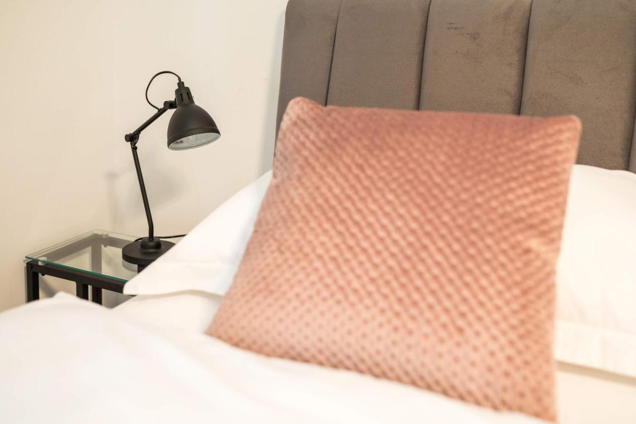 زادار Luxury Rooms With Balcony المظهر الخارجي الصورة