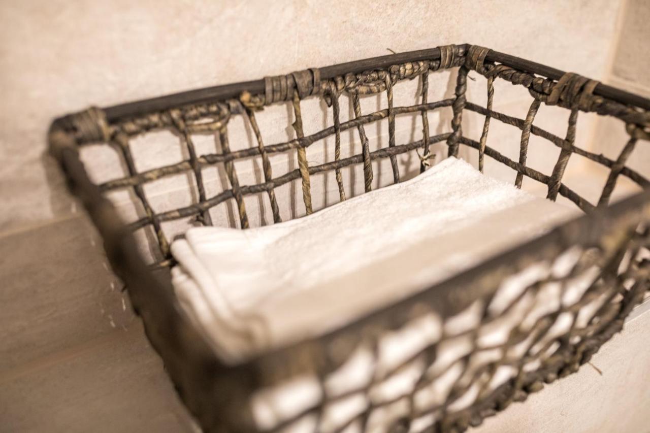 زادار Luxury Rooms With Balcony المظهر الخارجي الصورة
