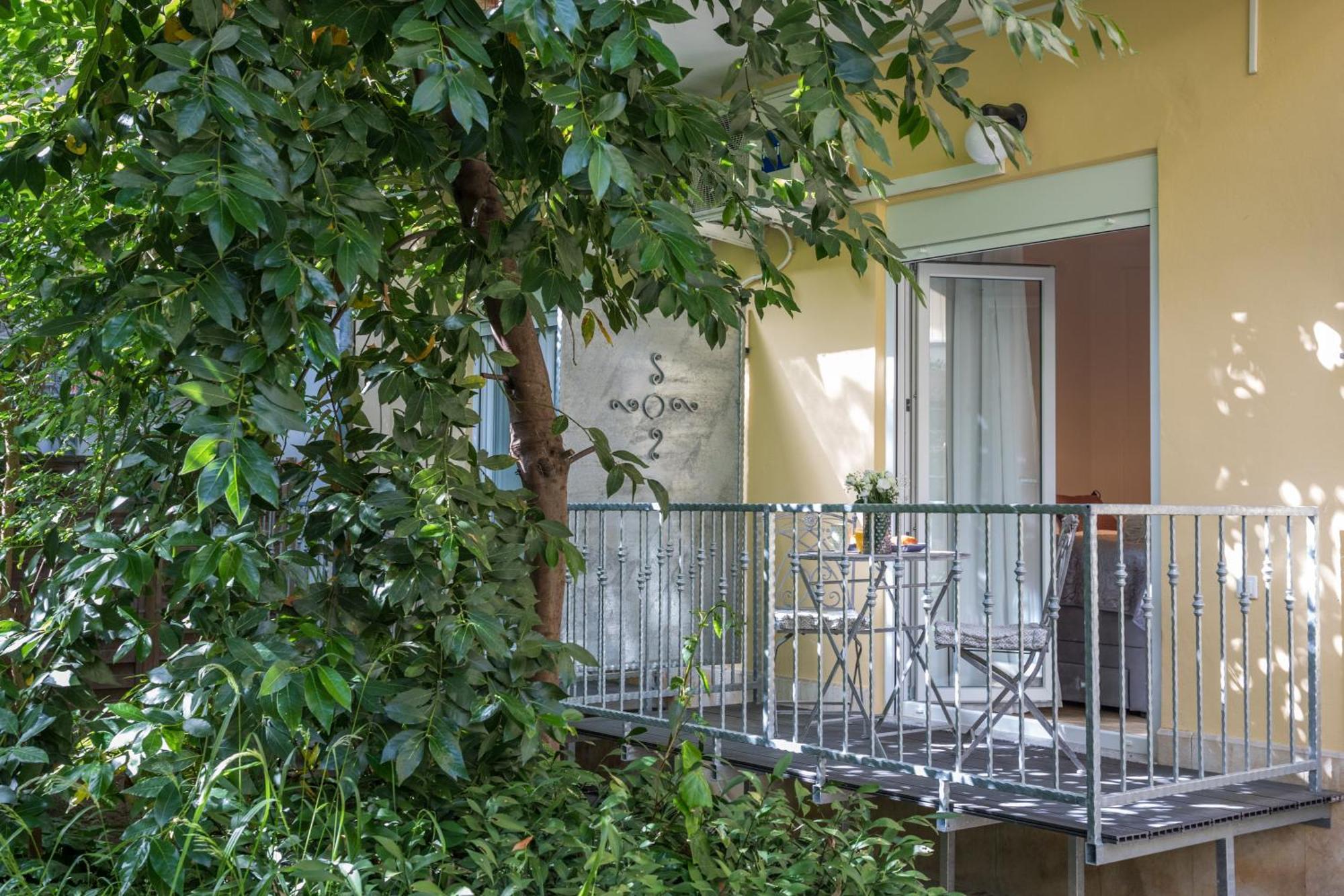 زادار Luxury Rooms With Balcony المظهر الخارجي الصورة